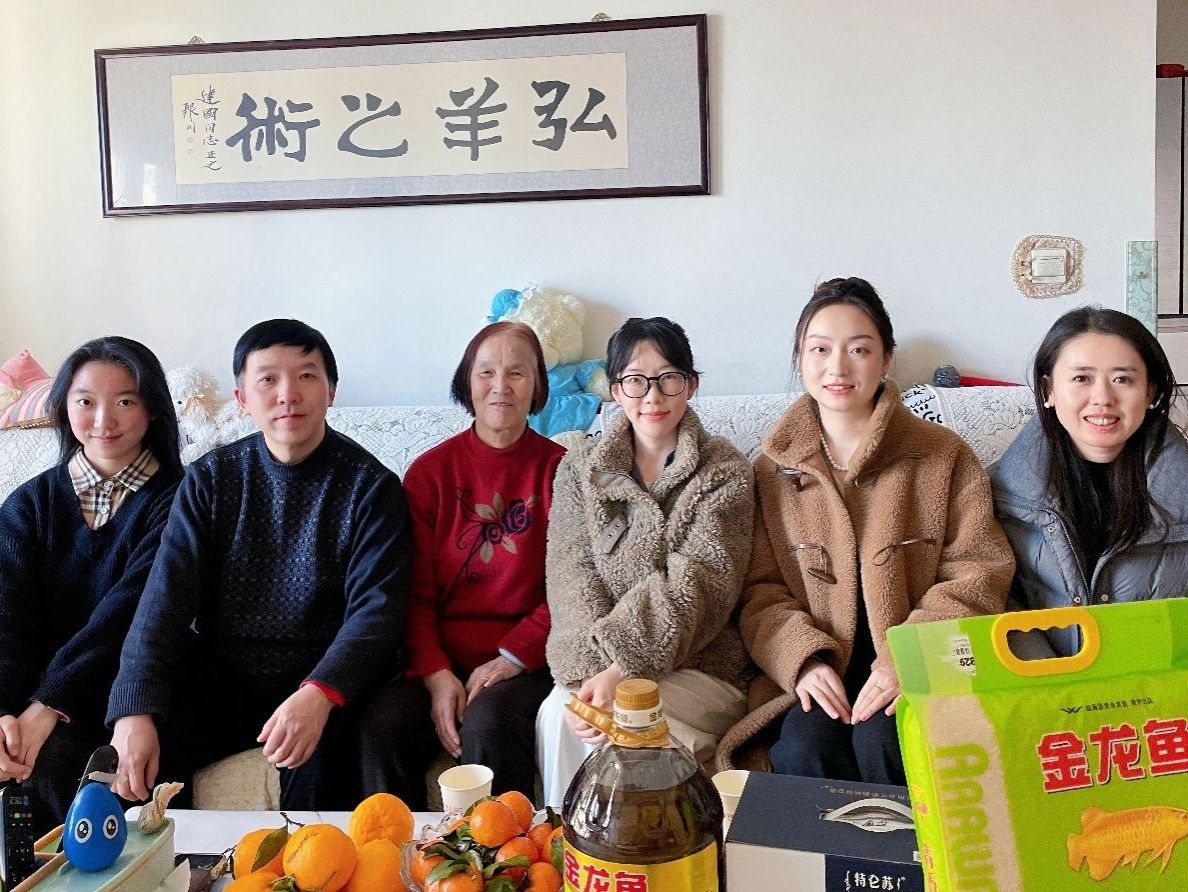步履不停传温情 精准护航成长路——bat365在线中国官网登录入口寒假走访纪实