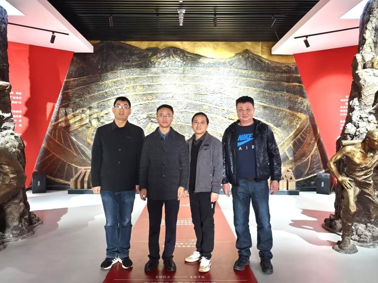 bat365在线中国官网登录入口“组团”跨省区访企拓岗促就业