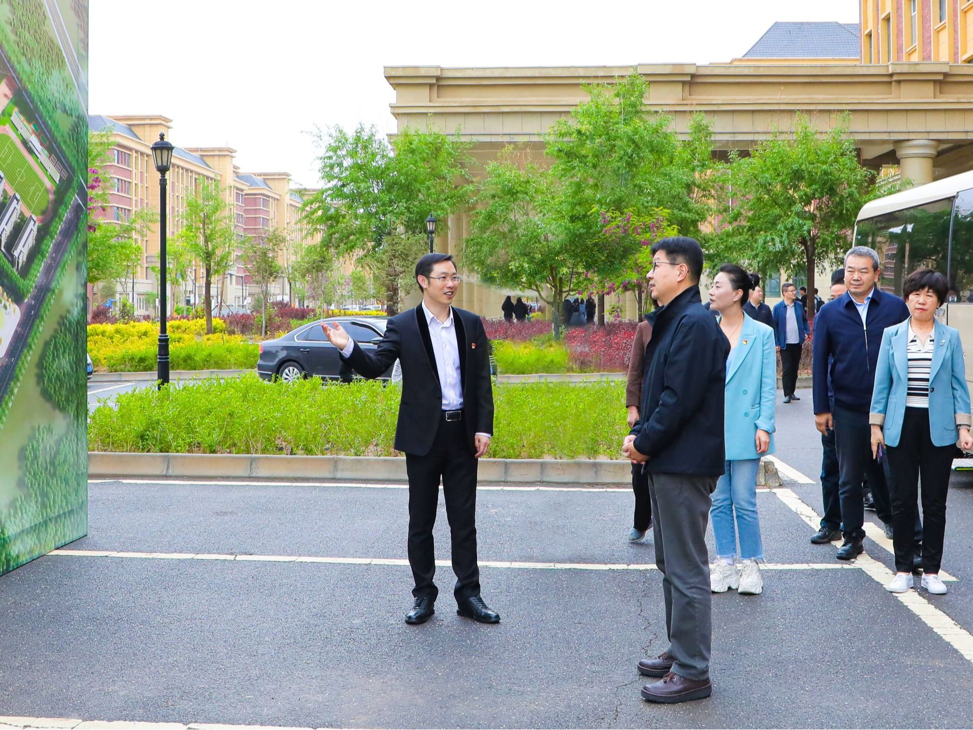 甘肃省委常委、副省长张锦刚莅临bat365在线中国官网登录入口调研指导工作